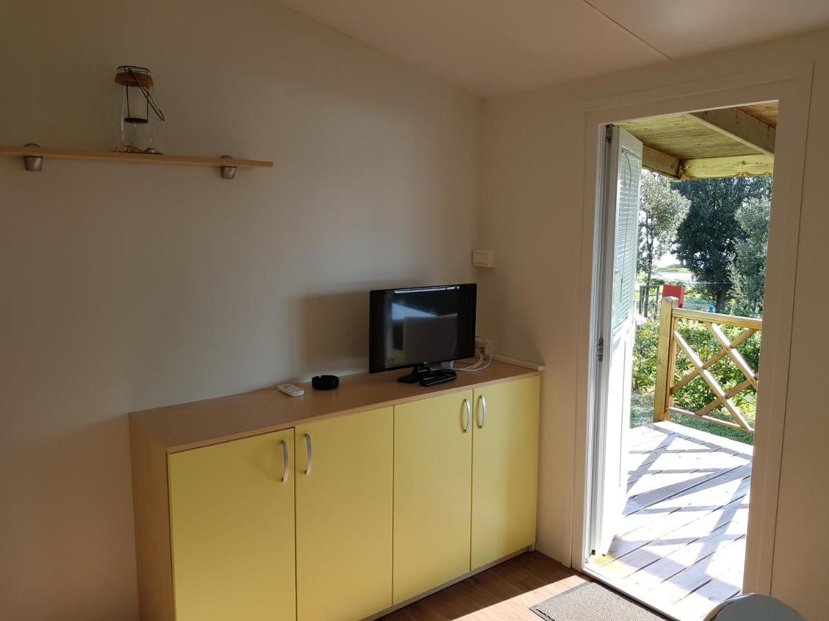 Naturist Mobile Homes Eden In Fkk Ulika Пореч Екстериор снимка